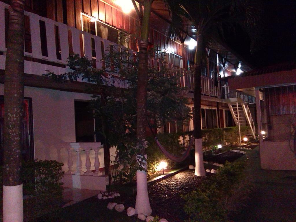 Hostel Rio Danta La Fortuna Buitenkant foto